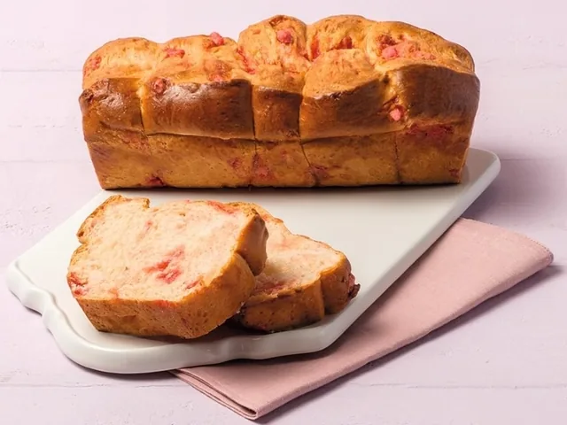 Brioche aux pralines roses de Lyon, tranchée